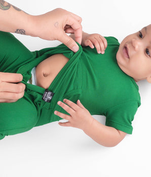 Front Opening Ready Set Romper® Shortie in Ribbed Emerald