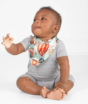 Bib in Catch Me in the Clouds