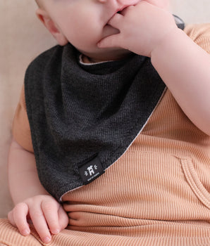 Bamboo Bib in Ribbed O.G London Fog