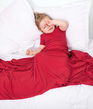 Bamboo Blanket in Ribbed Crimson