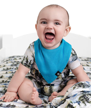 Bamboo Bib in Ribbed Blue-tiful
