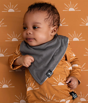 Bib in Ribbed Stormy