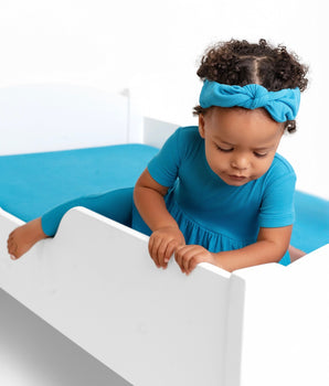 Bamboo Headwrap in Ribbed Blue-tiful