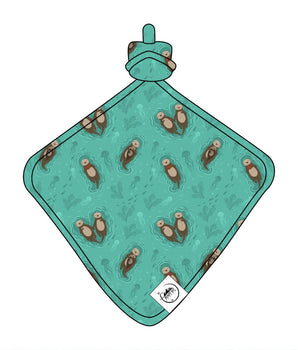 Lovey in Otters | Bamboo Viscose