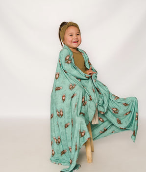 Blanket in Otters