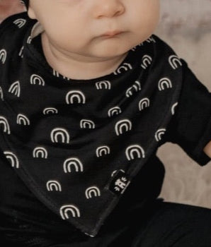 Bib in Monochrome Rainbow