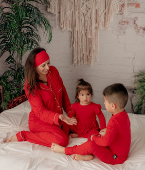 Women’s 2 pc Deluxe Loungewear in Pomegranate