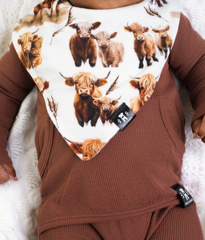 Bamboo Bib in Highland Dreams