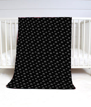 XL Blanket in Monochrome Rainbow