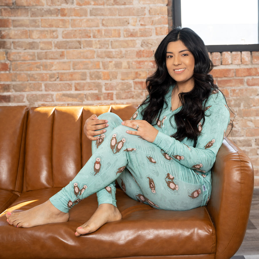 2 pc Loungewear Set in Otters | Women's Bamboo Viscose