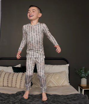 2 pc Loungewear Set in Green Arrows | Bamboo Viscose