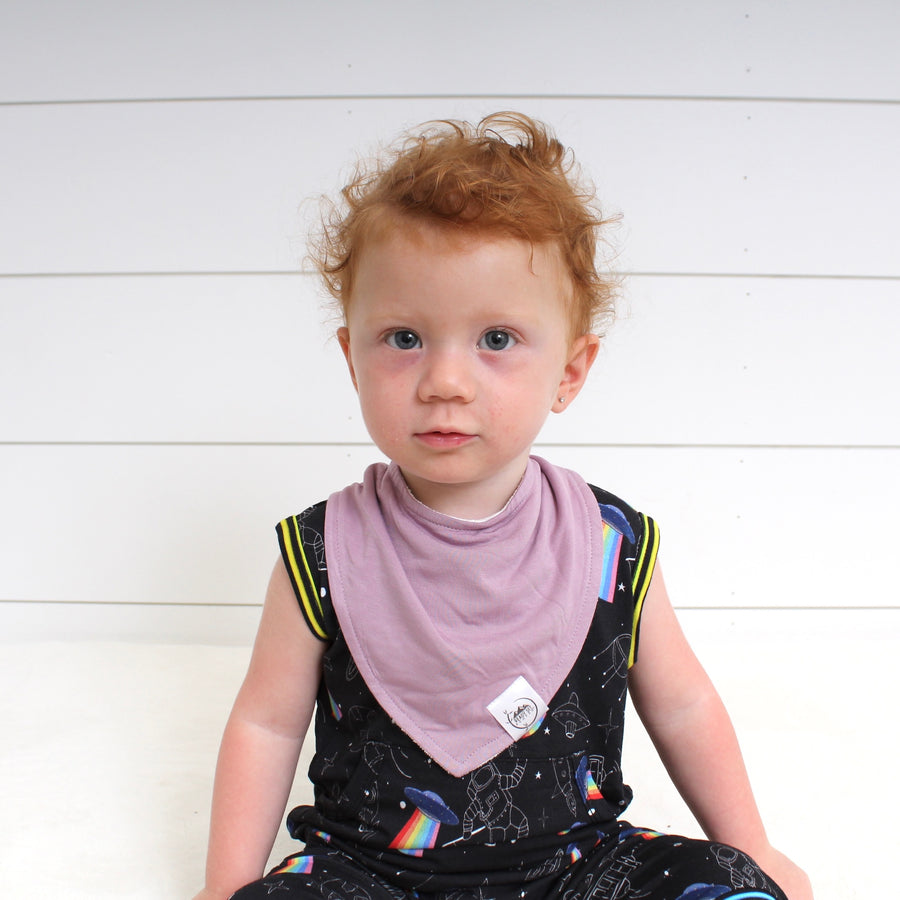 Bib in Blushing Lilac | Bamboo Viscose