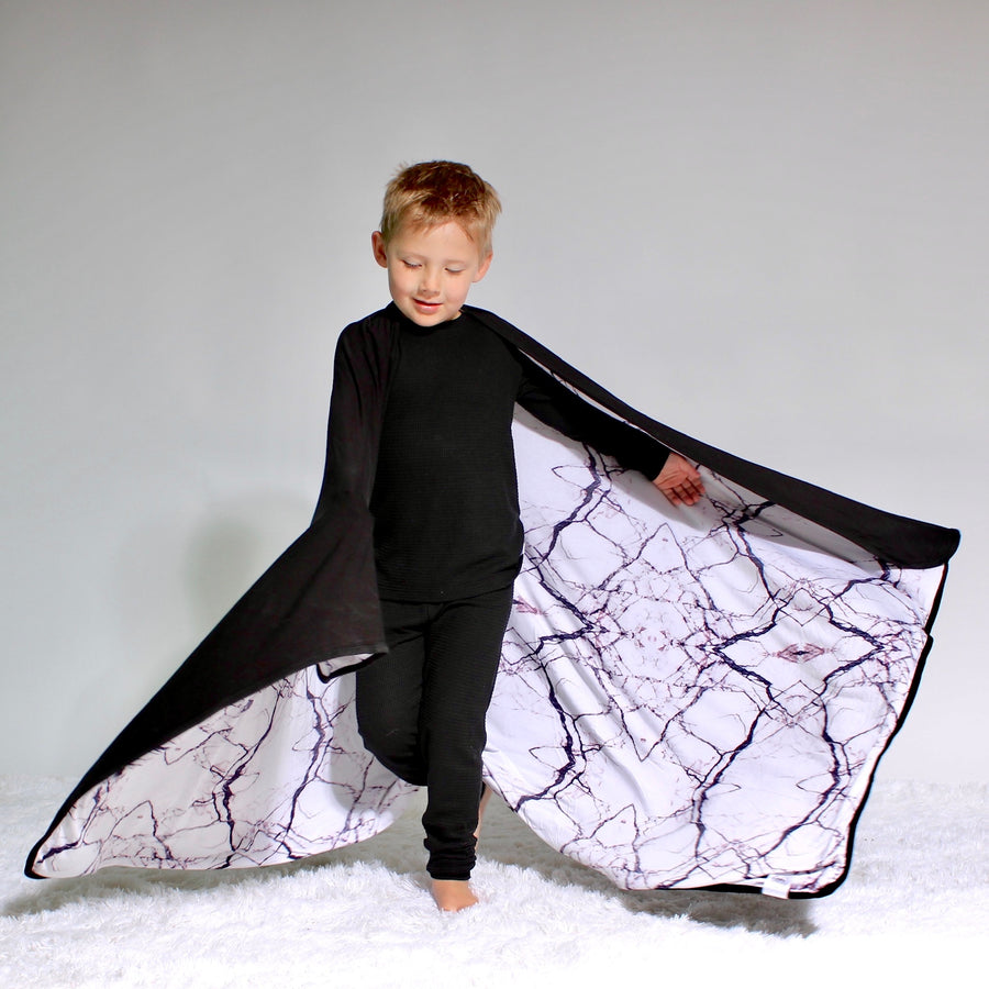 Blanket in Marbled Bianco | Bamboo Viscose