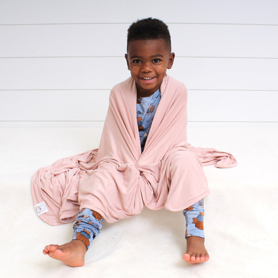 Blanket in Nude Latte | Bamboo Viscose